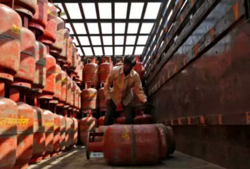 Nagpur Hospitality Sector Faces Closure Amid West Asia Conflict-Induced LPG Shortage