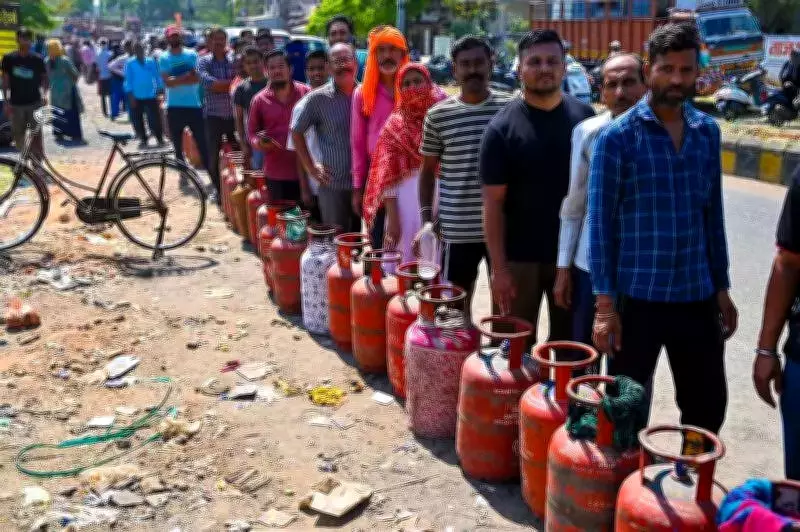 Nagpur LPG Crisis: Citizens, Hoteliers Slam Govt Over Supply Chaos and Lack of Transparency