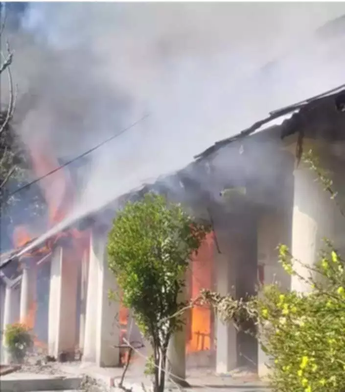 Nainital's Colonial-Era Glenmore Mansion Destroyed in Devastating Fire