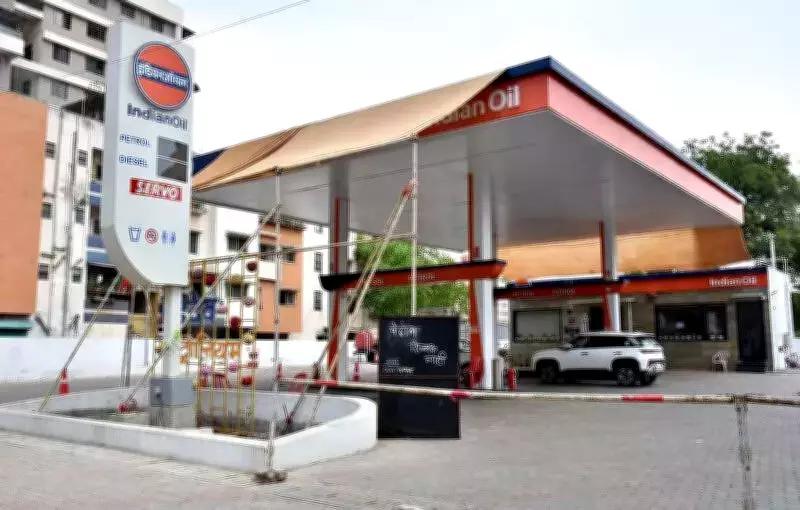Nashik Fuel Crisis: 40% Petrol Pumps Run Dry, Dealers Urge Calm Amid Panic Buying