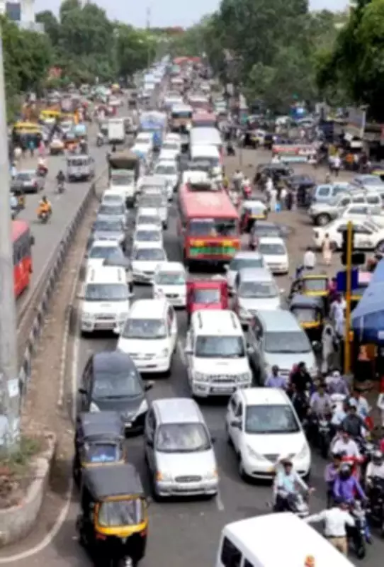 Nashik Police Enforce Traffic Restrictions for Eid-ul-Fitr Congregations