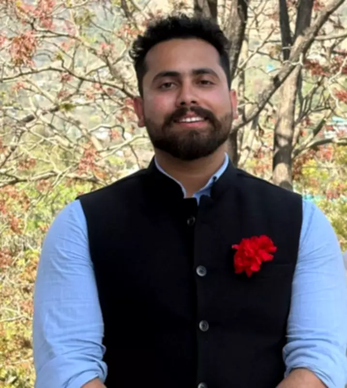 Nauni University Scholar Wins National Award for Innovative Marigold Gulal Research