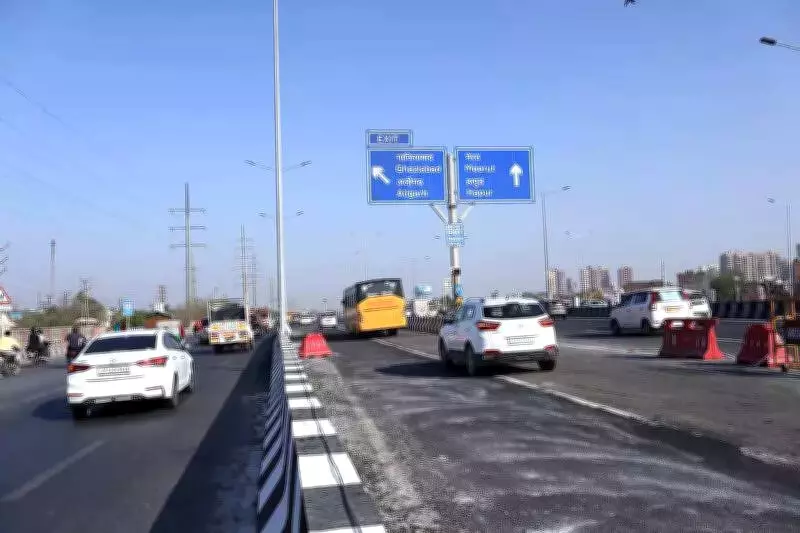 NHAI Reopens Ghaziabad Traffic Cut After Adding Lane on Delhi-Meerut Expressway