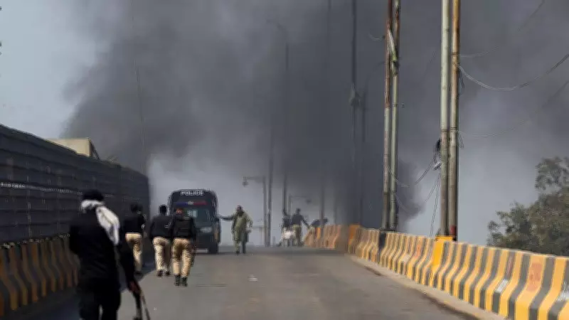 Nine Killed in Pakistan, Iraq Protests Following Death of Iran's Khamenei