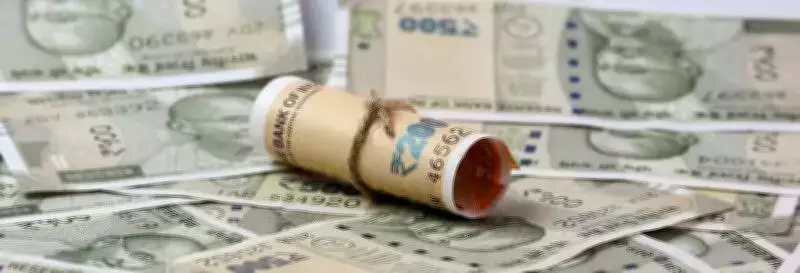 Noida Consumer Commission Orders Care Health Insurance to Pay Rs 10 Lakh Death Claim