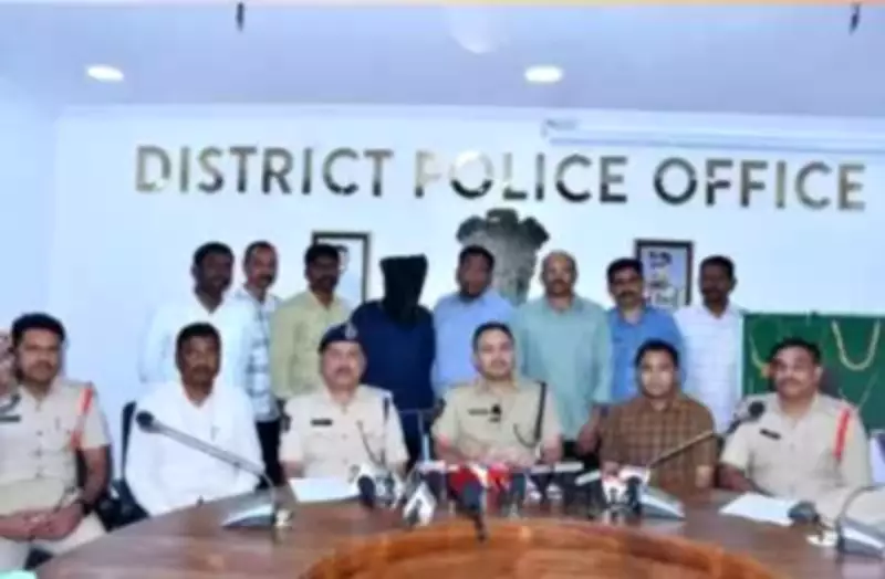 Notorious Inter-State Thief Arrested in Nandyal, ₹65 Lakh Gold Recovered