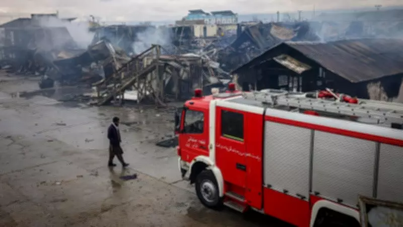 Pakistan Announces Temporary Halt in Military Operations Against Afghan Taliban