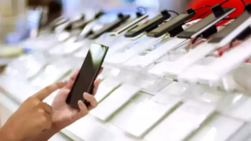 Pakistan IT Secretary Clarifies: Internet Firewall Fully Operational, Not Shut Down