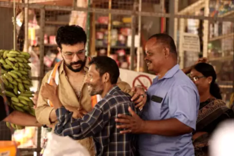 Palakkad Candidate Ramesh Pisharody Declines to Retort to CPM Leader's 'Joker' Remark