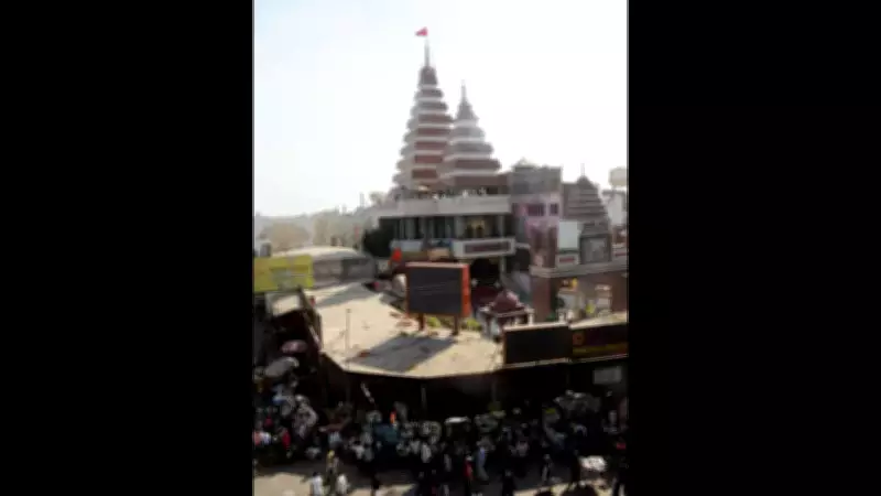 Patna's Mahavir Mandir Faces Potential LPG Shortage, Explores Alternative Cooking Methods