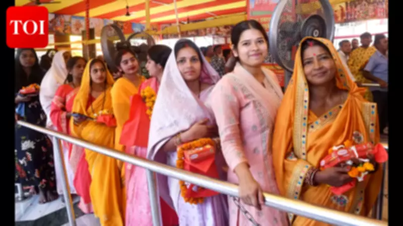 Patna's Ram Navami Sees Lakhs of Devotees at Mahavir Mandir and Panchrupi Hanuman Temple
