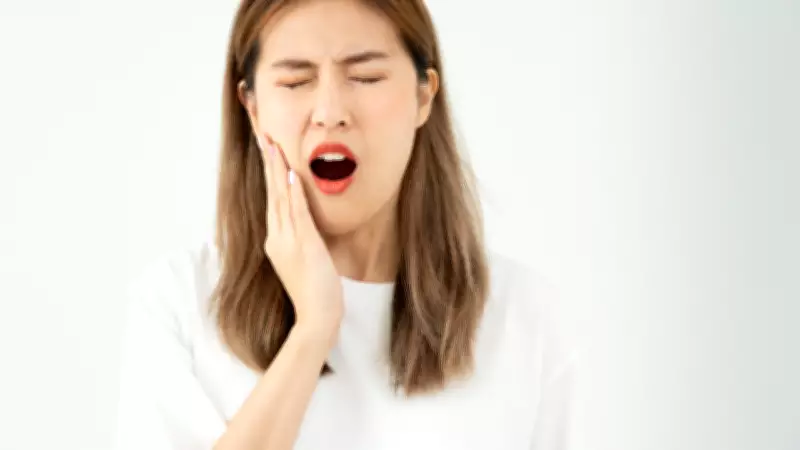 Persistent Red Patches on Tongue: A Warning Sign for Oral Cancer Risk