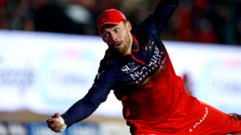 Phil Salt's One-Handed Stunner Dismisses Ishan Kishan in IPL 2026 Opener