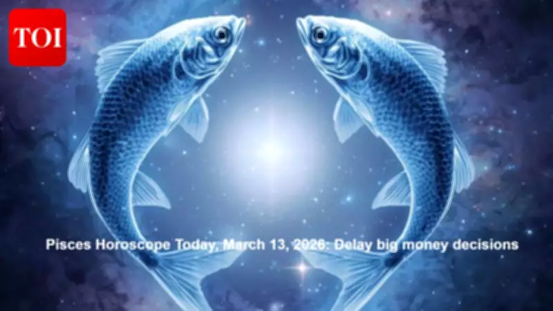 Pisces Daily Horoscope: Moon and Jupiter Boost Public Image, Neptune Creates Mental Fog