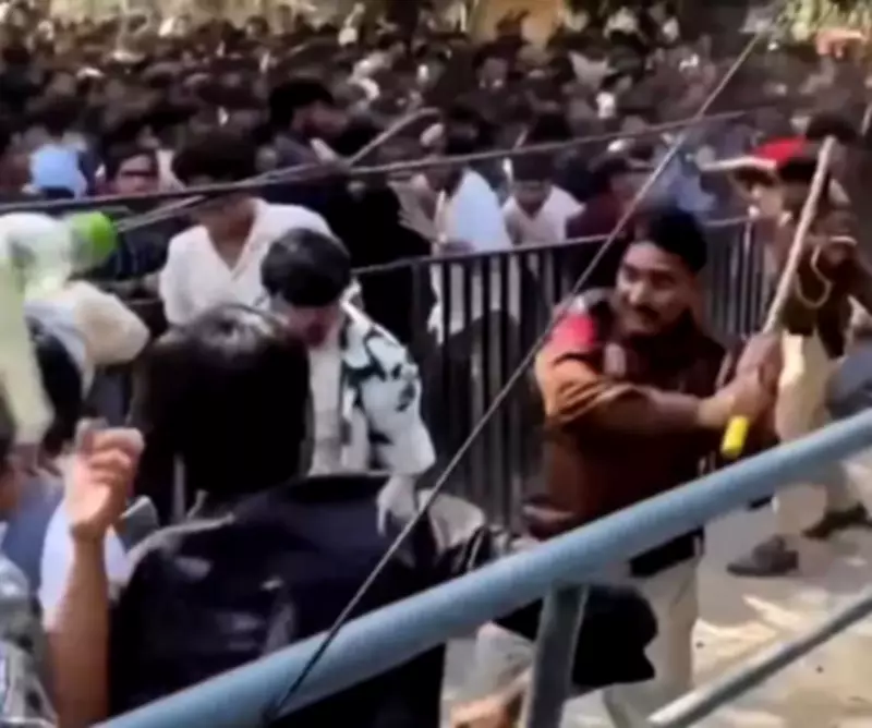 Police Lathi-Charge at DU's DDU College Fest in Delhi After Massive Crowd Surge