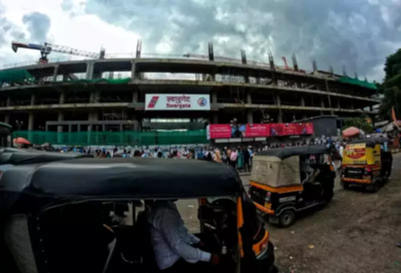 Pune Maha Metro Seeks Private Operators for Feeder Bus Services to Boost Connectivity