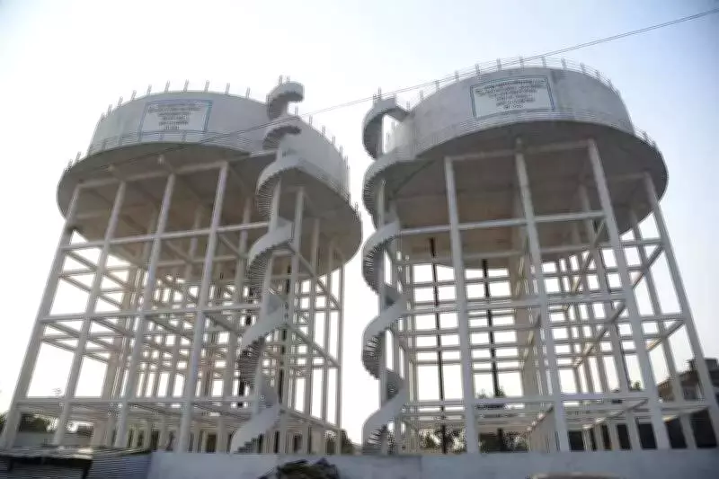 Pune Water Crisis: PMC Tank Leak Wastes Lakhs of Liters, Residents Demand Action