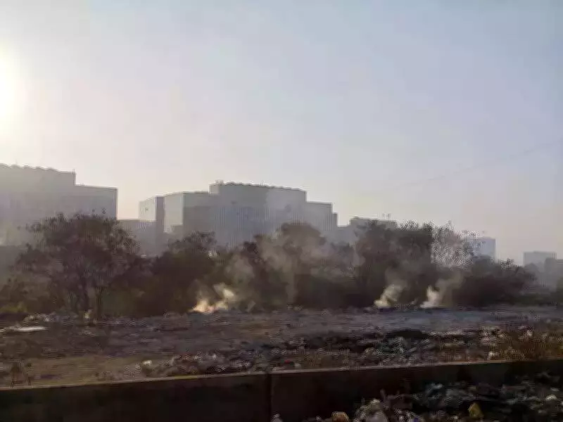 Pune's Kharadi Residents Suffer Toxic Smoke from Burning Garbage Dump