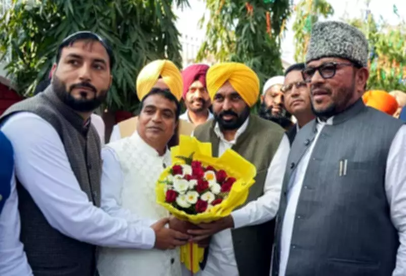 Punjab CM Celebrates Eid in Malerkotla, Announces Rs 563 Crore Medical College