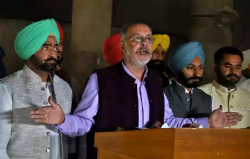 Punjab Launches Crackdown on Gym Supplements, Denies Widespread Milk Adulteration