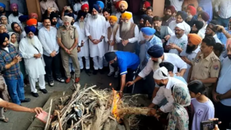 Punjab Opposition Leaders Attend Cremation of Official Who Died by Suicide