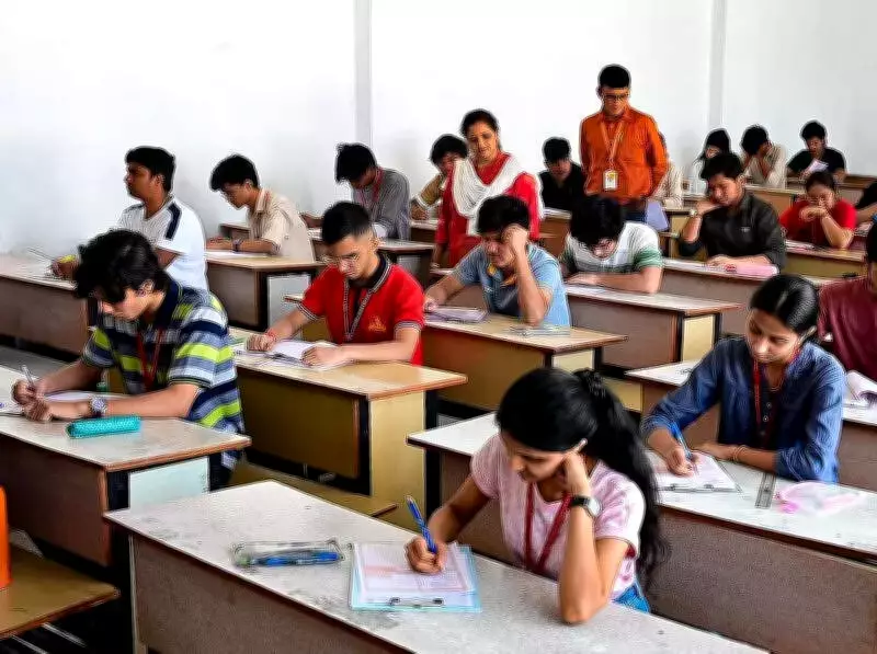 Punjab's Sunawardeep Singh Masoun Secures UPSC AIR 76, Aakriti Singla Gets 122nd Rank