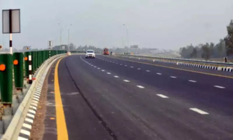 Purvanchal Expressway to Get Full-Scale Service Zones in Uttar Pradesh