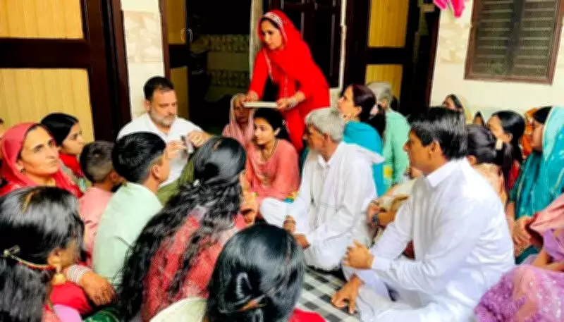 Rahul Gandhi Attends Farmer's Daughter Wedding in Sonipat, Fulfills Promise