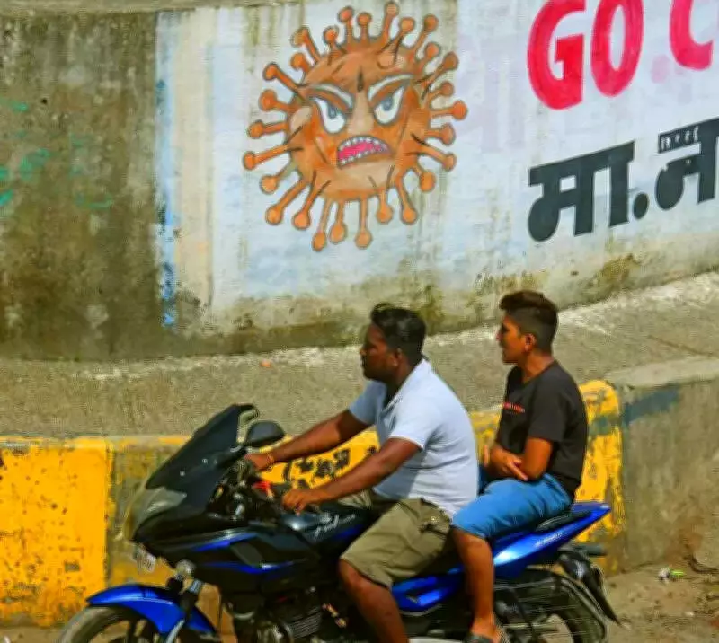 Raigad Police Crack Down on Helmetless Riders After 236 Fatal Crashes Since 2024