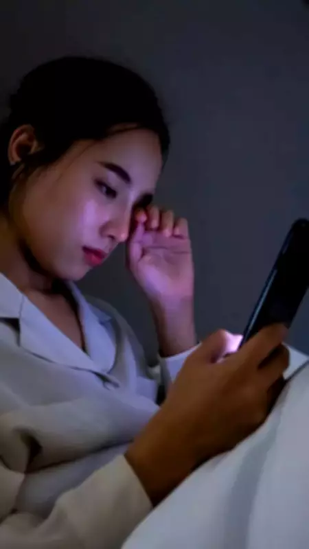 Ranchi Doctors Warn of Rising Screen Addiction in Children, Cite Health Risks