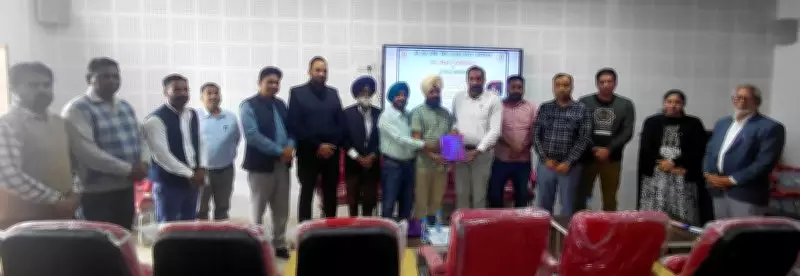 Renowned Poet Inspires Students with Literary Dialogue at Mahilpur College