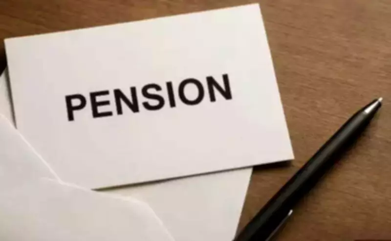 Retired Teacher Challenges Tamil Nadu Govt Over Pension Scheme Cut-Off Date in Madras HC