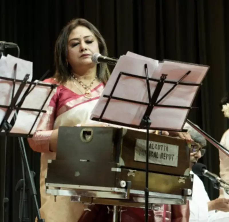Riddhi Bandyopadhyay's Nibedoner Gaan Enthralls at Ramakrishna Mission Institute
