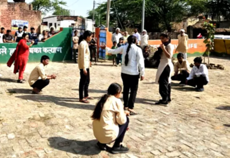 Rohtak School Students Use Street Plays to Drive Enrolment and Awareness