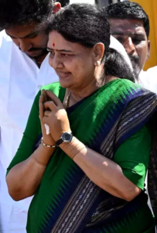 Sasikala Meets PMK Founder Ramadoss, Discusses Alliance for Tamil Nadu Assembly Polls