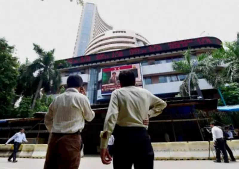 Sensex Plunges 1191 Points, Nifty Down 349 in Early Trade Amid Oil Price Surge