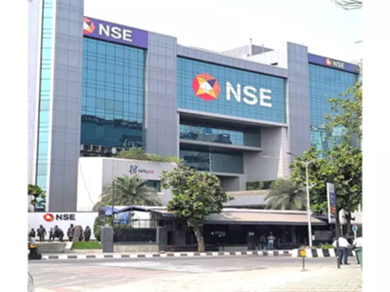 Sensex Plunges 590 Points, Nifty Down 176 in Weak Opening Amid FPI Selling