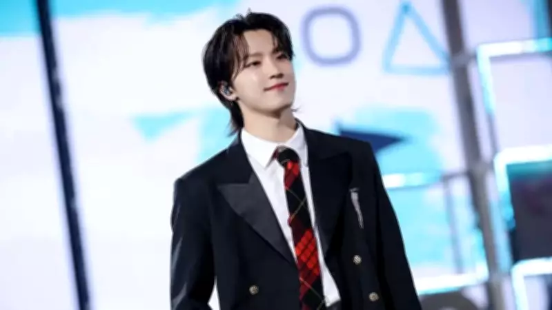 SEVENTEEN's Dino Faces Dangerous Fan Mob in Hong Kong, Mother's Safety at Risk