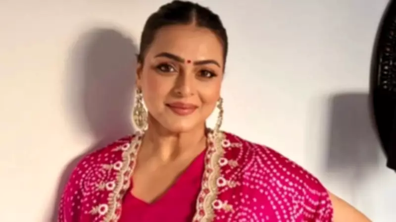 Shilpa Shirodkar Stuck in Mumbai Traffic for 4 Hours, Jokes About Rewatching Dhurandhar 2