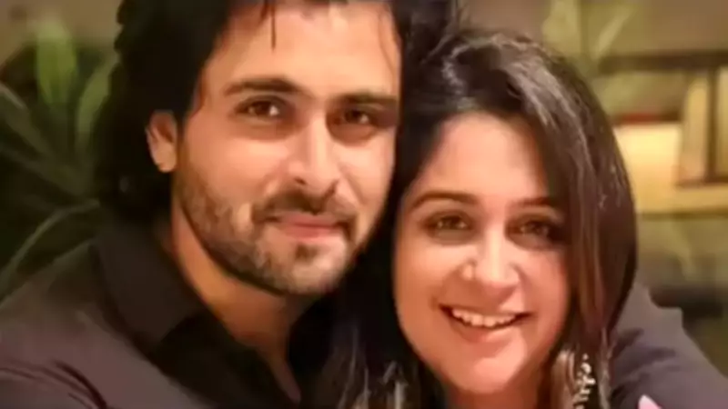 Shoaib Ibrahim & Dipika Kakar Gift Cooler to Security Guards Amid Ramadan Heatwave