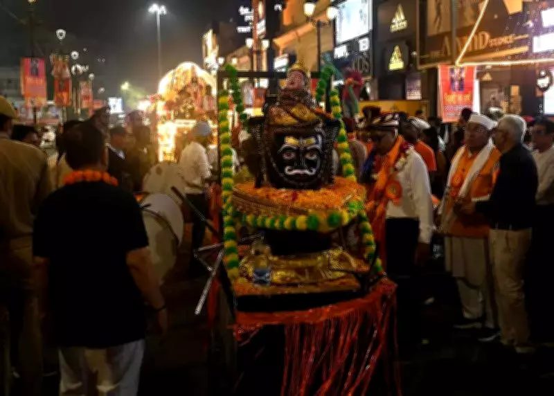 Sindhi Community Celebrates Cheti Chand with Grand Procession and Fair in Lucknow