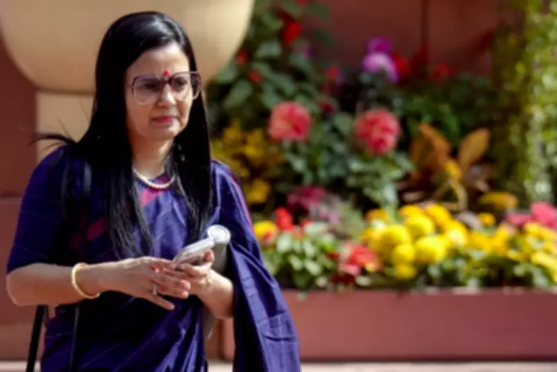 Supreme Court Issues Notices to Mahua Moitra, Nishikant Dubey in Cash-for-Query Case