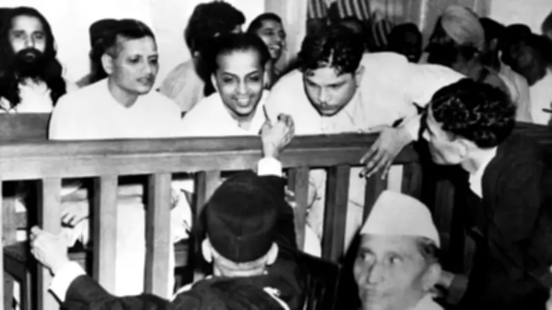 Surat Event Glorifying Nathuram Godse Cancelled Amid Public Outcry