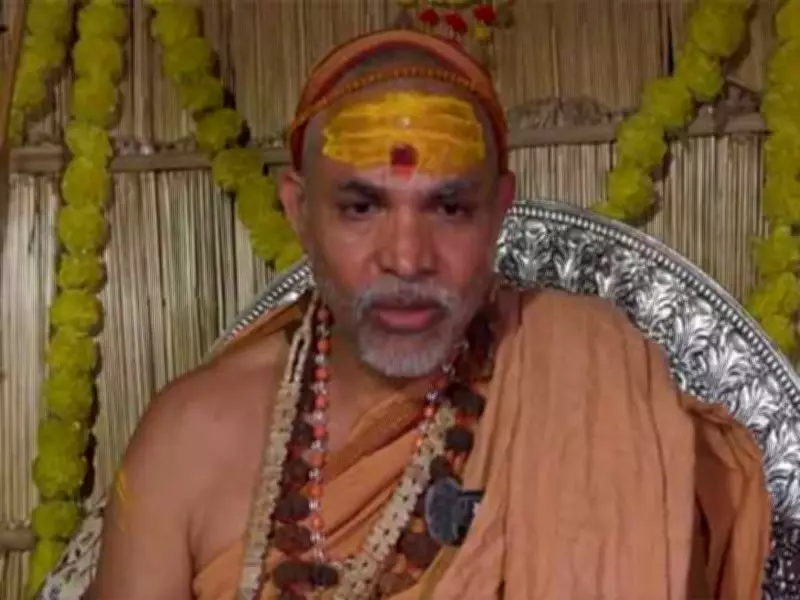 Swami Avimukteshwaranand Announces 81-Day Kavishti Yatra for Cow Protection in UP
