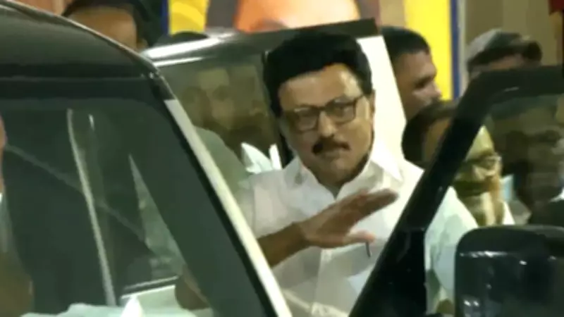Tamil Nadu CM Stalin's Viral Gesture Sparks Political Row with AIADMK