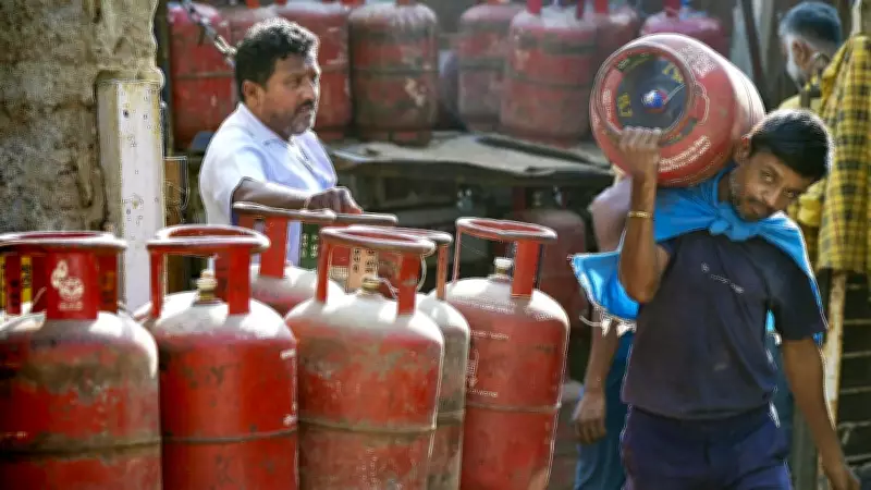 Tamil Nadu Hotels Face LPG Shortage, Declare Holiday Amid Supply Crisis