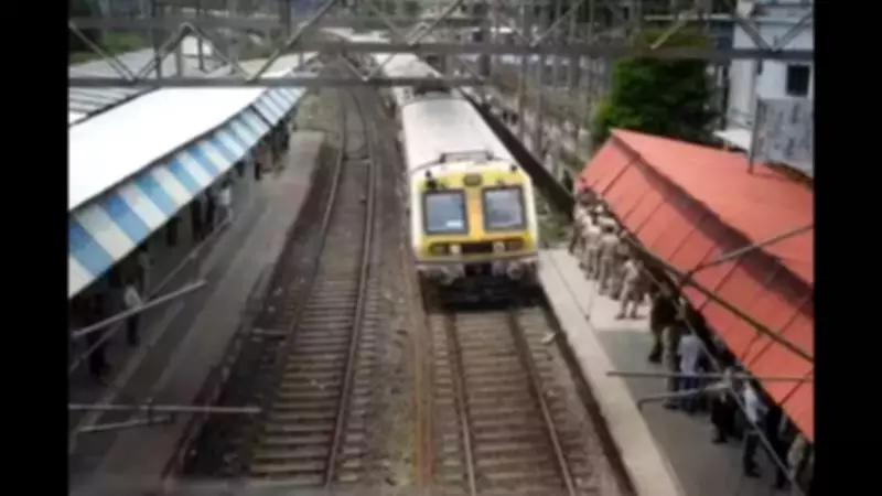 Technical Failure at Dombivli Station Disrupts Mumbai's Central Railway Services