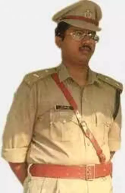 Tenali Honors Late IPS Officer Umesh Chandra on 60th Birth Anniversary