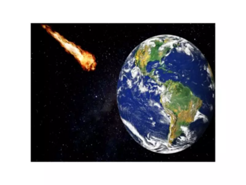 Texas Sky Lit by Spectacular Meteor, Sonic Booms Reported