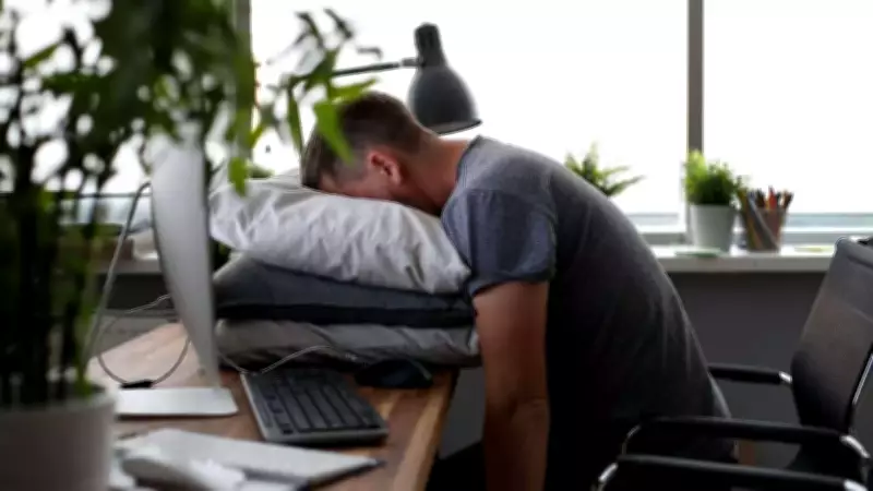 The Hidden Health Crisis of Desk Jobs: Understanding the 'Desk Circulation Problem'